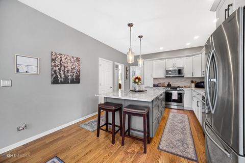 Tiny photo for Gurnee, IL 60031 (MLS # 12583851)