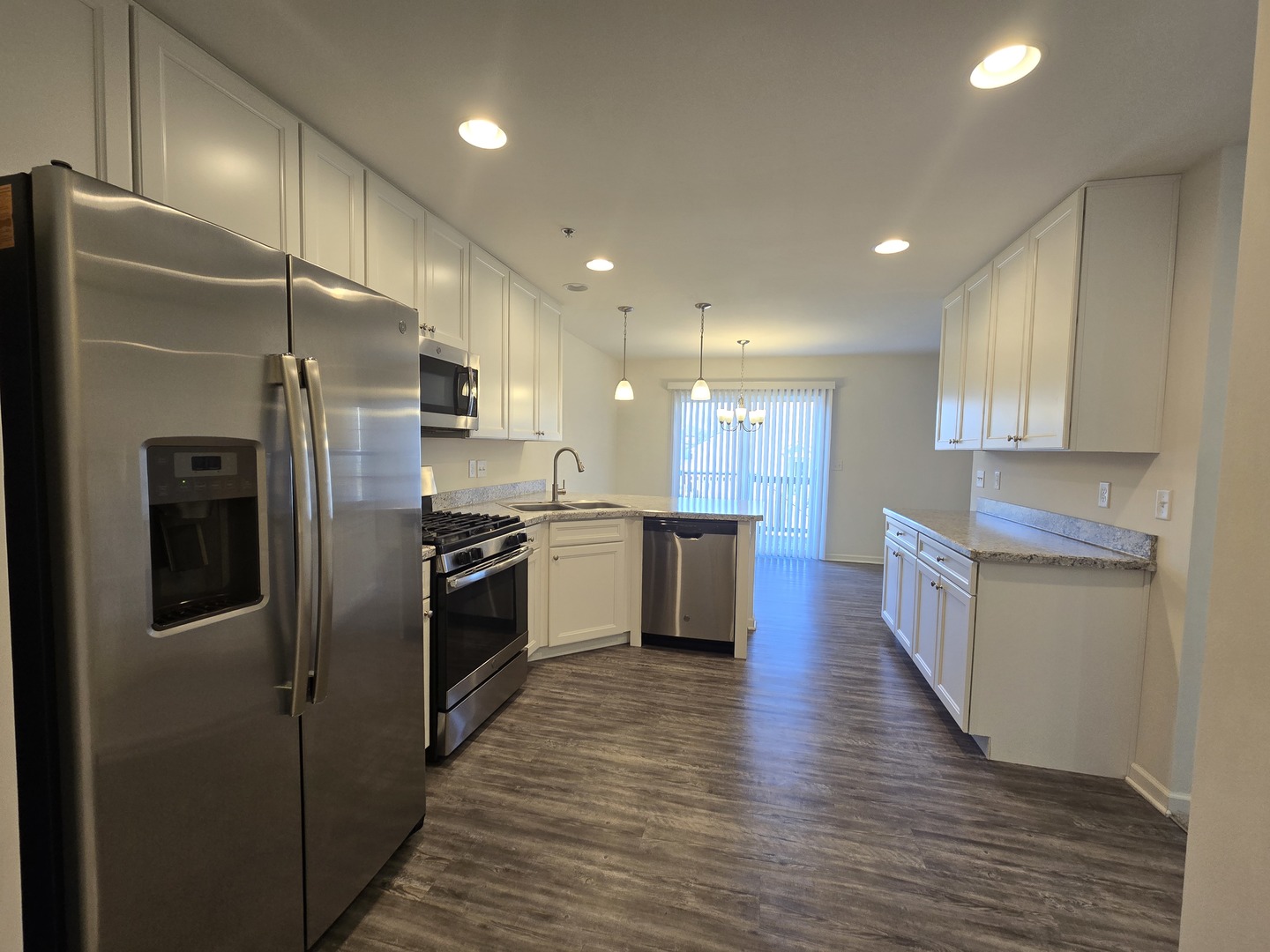 7106 Country Club Hills Drive