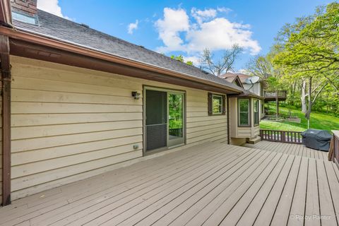 Tiny photo for 655 Oakview Drive, Algonquin, IL 60102 (MLS # 12598726)