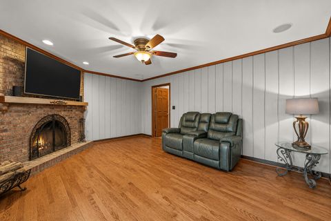 Tiny photo for 655 Oakview Drive, Algonquin, IL 60102 (MLS # 12598726)