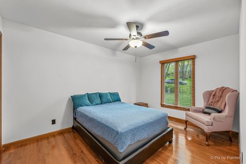 Tiny photo for 655 Oakview Drive, Algonquin, IL 60102 (MLS # 12598726)