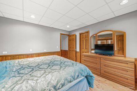 Tiny photo for 655 Oakview Drive, Algonquin, IL 60102 (MLS # 12598726)