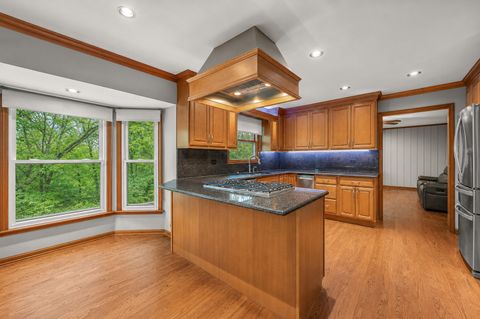 Tiny photo for 655 Oakview Drive, Algonquin, IL 60102 (MLS # 12598726)