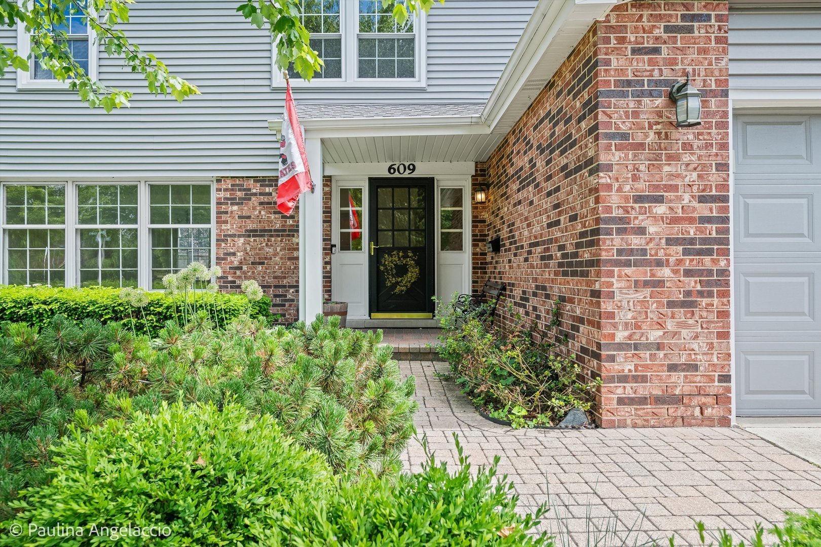 609 N Eagle Lane