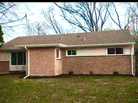 Photo of 103 Shabbona Drive, Park Forest, IL 60466 (MLS # 12298627)