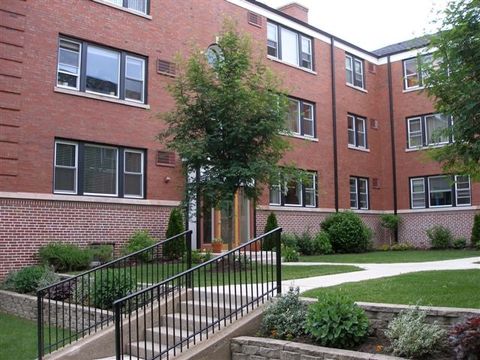 Tiny photo for 149 Callan Avenue #3E, Evanston, IL 60202 (MLS # 12596046)