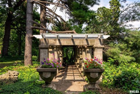 Tiny photo for 5418 CHAPEL HILL Road, Davenport, IA 52802 (MLS # 12557897)