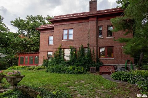 Tiny photo for 5418 CHAPEL HILL Road, Davenport, IA 52802 (MLS # 12557897)