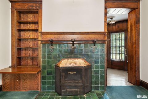 Tiny photo for 5418 CHAPEL HILL Road, Davenport, IA 52802 (MLS # 12557897)