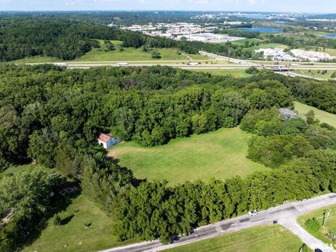 Tiny photo for 5418 CHAPEL HILL Road, Davenport, IA 52802 (MLS # 12557897)