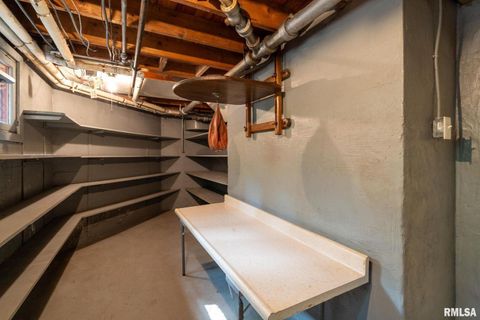 Tiny photo for 5418 CHAPEL HILL Road, Davenport, IA 52802 (MLS # 12557897)