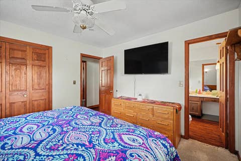 Tiny photo for 1304 Adams Street, Urbana, IL 61802 (MLS # 12693266)
