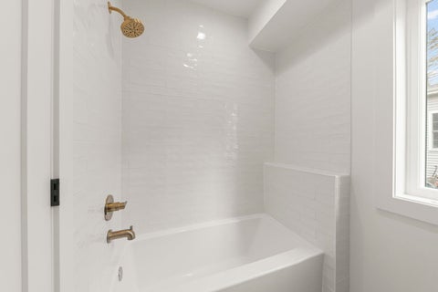 Tiny photo for 118 N President Street, Wheaton, IL 60187 (MLS # 12713461)