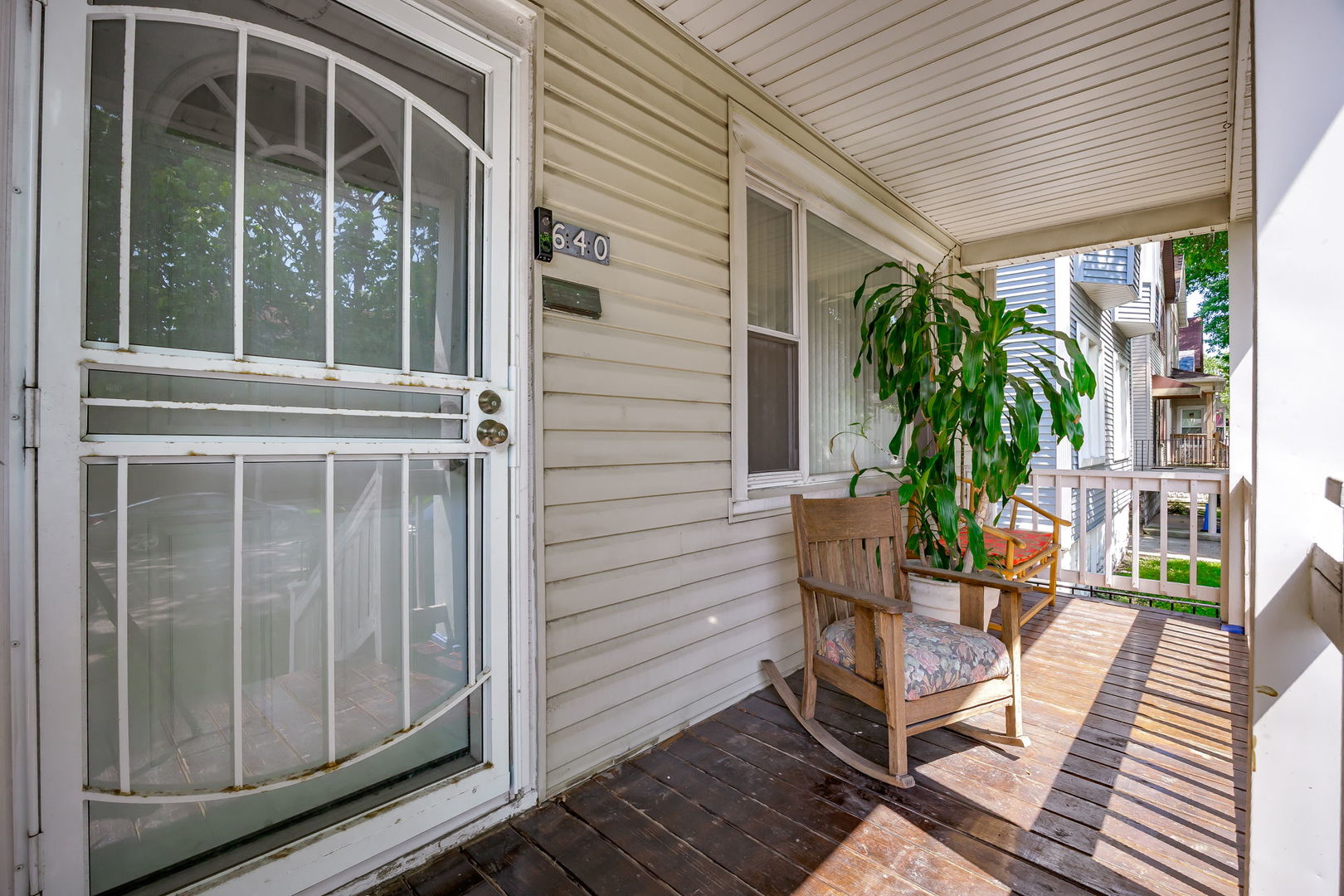 640 W 44th Street
