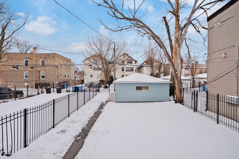 Tiny photo for 553 N Leamington Avenue, Chicago, IL 60644 (MLS # 12601574)
