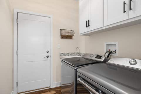 Tiny photo for 513 Sudbury Circle, Oswego, IL 60543 (MLS # 12715222)