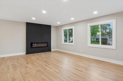 Tiny photo for 1075 Lancaster Court, Hoffman Estates, IL 60169 (MLS # 12775890)