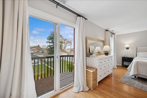 Tiny photo for 821 Lathrop Avenue, Forest Park, IL 60130 (MLS # 12521471)