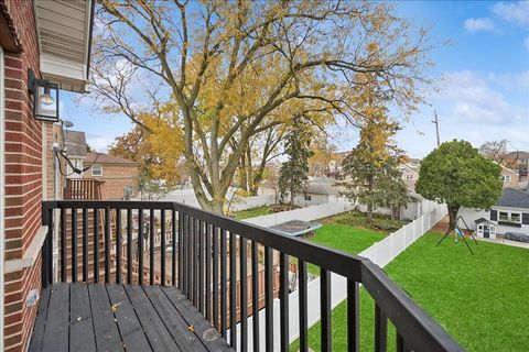 Tiny photo for 821 Lathrop Avenue, Forest Park, IL 60130 (MLS # 12521471)