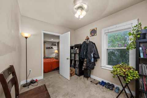 Tiny photo for 3433 FILLMORE Street, Davenport, IA 52806 (MLS # 12630970)