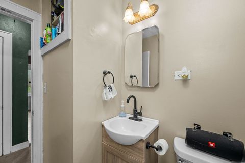 Tiny photo for 3433 FILLMORE Street, Davenport, IA 52806 (MLS # 12630970)