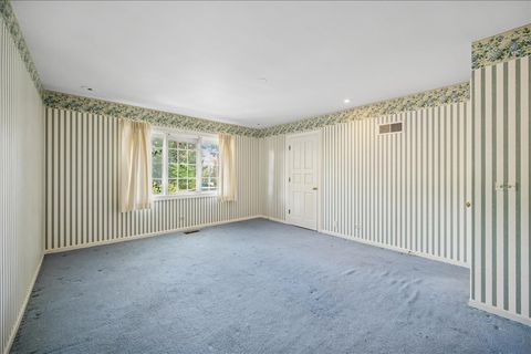 Tiny photo for 1080 Hillcrest Road, Glencoe, IL 60022 (MLS # 12517534)