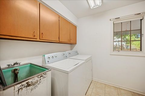 Tiny photo for 1080 Hillcrest Road, Glencoe, IL 60022 (MLS # 12517534)