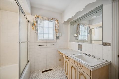 Tiny photo for 1080 Hillcrest Road, Glencoe, IL 60022 (MLS # 12517534)