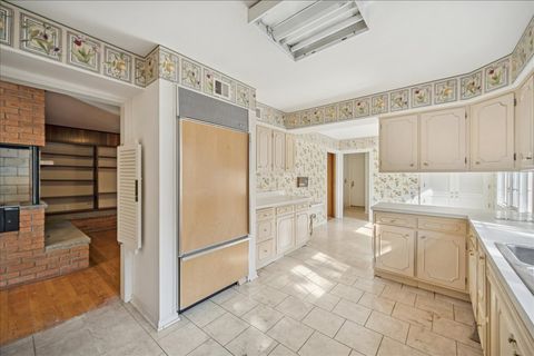 Tiny photo for 1080 Hillcrest Road, Glencoe, IL 60022 (MLS # 12517534)