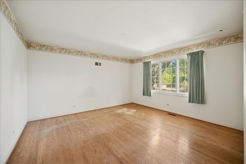 Tiny photo for 1080 Hillcrest Road, Glencoe, IL 60022 (MLS # 12517534)