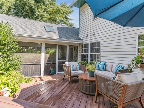 Tiny photo for 1437 Pinetree Drive, Naperville, IL 60565 (MLS # 12486286)