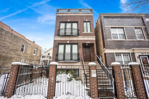 Photo of 2144 W Erie Street, Chicago, IL 60612 (MLS # 12526431)
