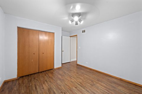 Tiny photo for 1121 Otto Graham Lane, Zion, IL 60099 (MLS # 12499624)