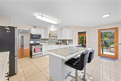 Tiny photo for 1121 Otto Graham Lane, Zion, IL 60099 (MLS # 12499624)