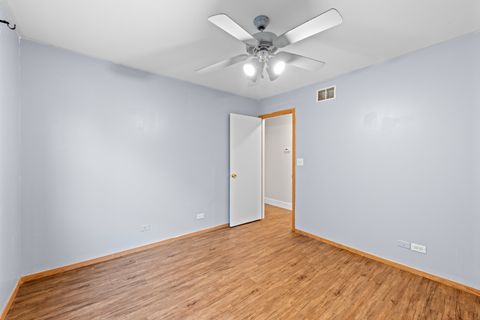 Tiny photo for 1121 Otto Graham Lane, Zion, IL 60099 (MLS # 12499624)