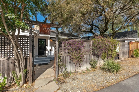 Tiny photo for 605 Calle Del Monte, Sonoma, CA 95476 (MLS # 12773688)