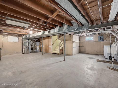 Tiny photo for 9516 Jackson Avenue, Brookfield, IL 60513 (MLS # 12573667)