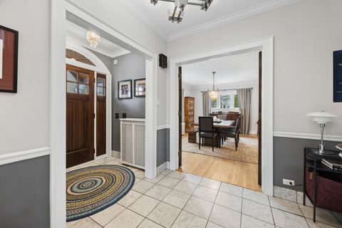 Tiny photo for 943 N Oak Park Avenue, Oak Park, IL 60302 (MLS # 12605543)