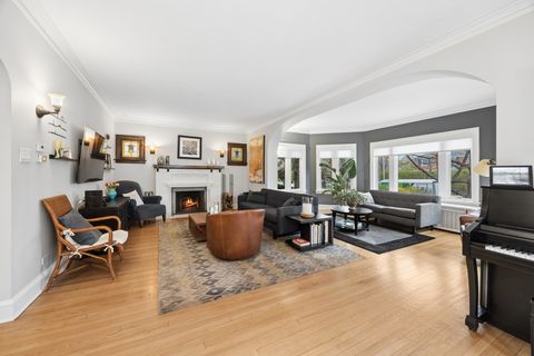 Tiny photo for 943 N Oak Park Avenue, Oak Park, IL 60302 (MLS # 12605543)