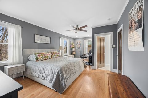 Tiny photo for 943 N Oak Park Avenue, Oak Park, IL 60302 (MLS # 12605543)