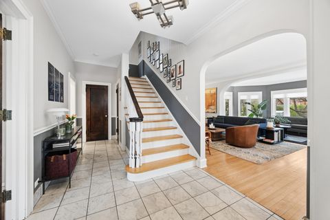 Tiny photo for 943 N Oak Park Avenue, Oak Park, IL 60302 (MLS # 12605543)
