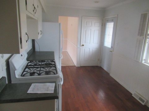 Tiny photo for 1004 Jenkisson Avenue, Lake Bluff, IL 60044 (MLS # 12609222)