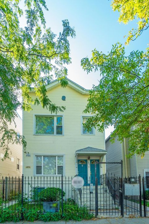 1806 N Richmond Street Chicago IL 60647