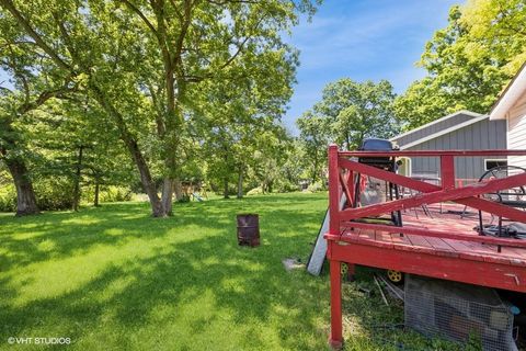 Tiny photo for 6415 N Shore Avenue, Spring Grove, IL 60081 (MLS # 12480398)