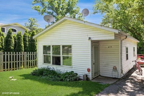 6415 N Shore Avenue Spring Grove IL 60081
