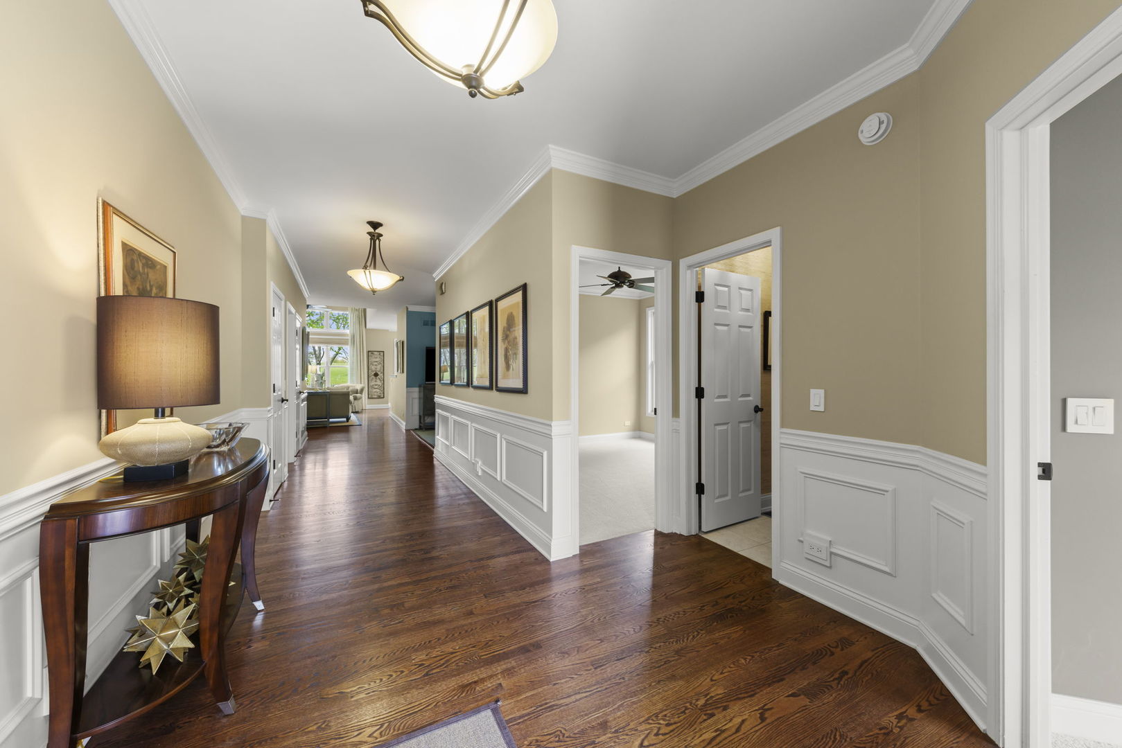 1N598 Golf View Lane