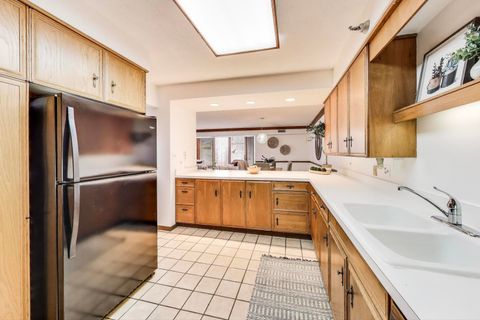 Tiny photo for 522 Church Street #3D, Evanston, IL 60201 (MLS # 12469085)