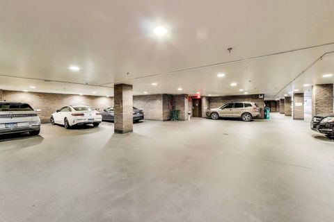 Tiny photo for 522 Church Street #3D, Evanston, IL 60201 (MLS # 12469085)