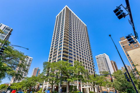 Tiny photo for 88 W Schiller Street #2602, Chicago, IL 60610 (MLS # 12567361)