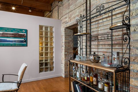 Tiny photo for 540 N Lake Shore Drive #420, Chicago, IL 60611 (MLS # 12572826)